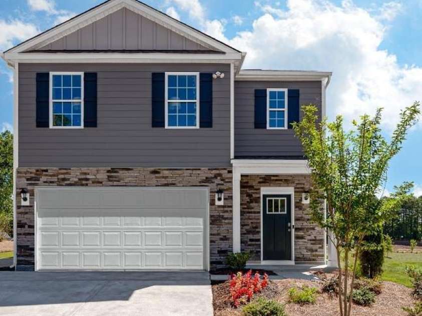 146 Falling Up Lane, Salisbury, NC 28147.  MLS# CAR4240352, YatesRealty ID 7392. 