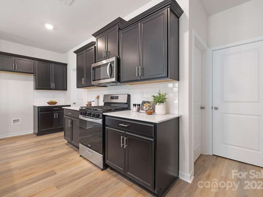 146 Falling Up Lane, Salisbury, NC 28147.  MLS# CAR4240352, YatesRealty ID 7392. 