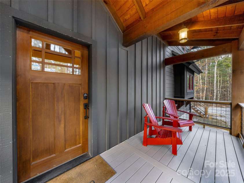 103 Duck Hope Drive, Hendersonville, NC 28739.  MLS# CAR4226597, YatesRealty ID 7396. 