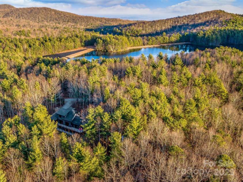103 Duck Hope Drive, Hendersonville, NC 28739.  MLS# CAR4226597, YatesRealty ID 7396. 