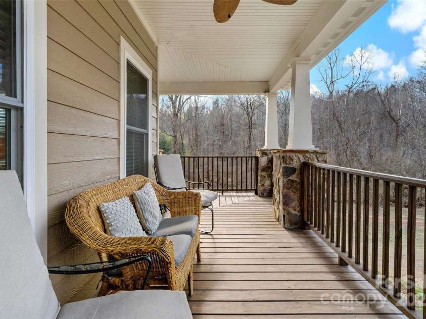 192 Mountain View Road, Marion, NC 28752.  MLS# CAR4222298, YatesRealty ID 7397. 