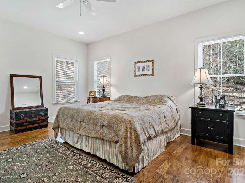 192 Mountain View Road, Marion, NC 28752.  MLS# CAR4222298, YatesRealty ID 7397. 