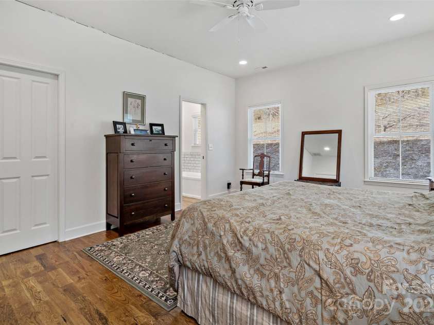 192 Mountain View Road, Marion, NC 28752.  MLS# CAR4222298, YatesRealty ID 7397. 