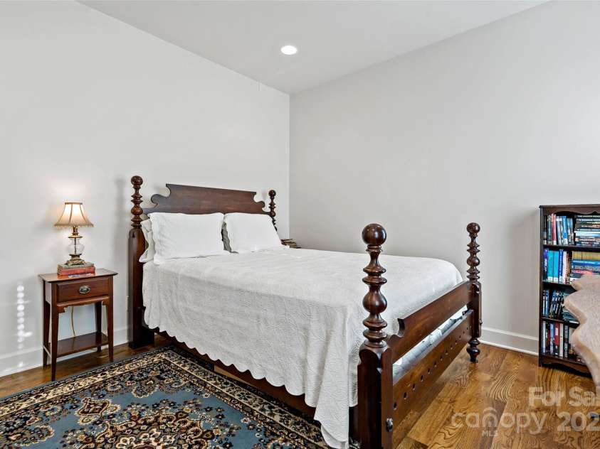 192 Mountain View Road, Marion, NC 28752.  MLS# CAR4222298, YatesRealty ID 7397. 