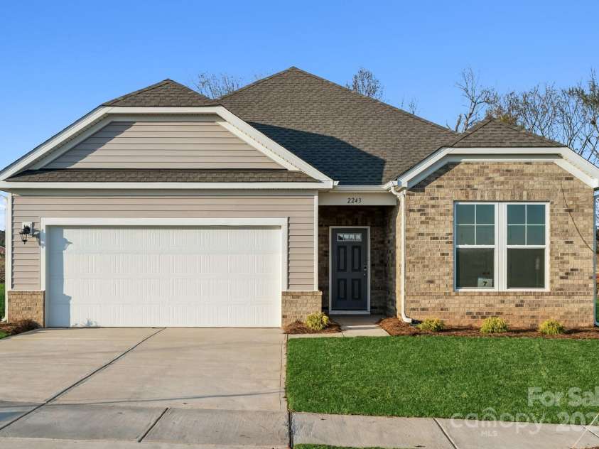 2243 Carpenter Farms Drive, Lincolnton, NC 28092.  MLS# CAR4180924, YatesRealty ID 7399. 