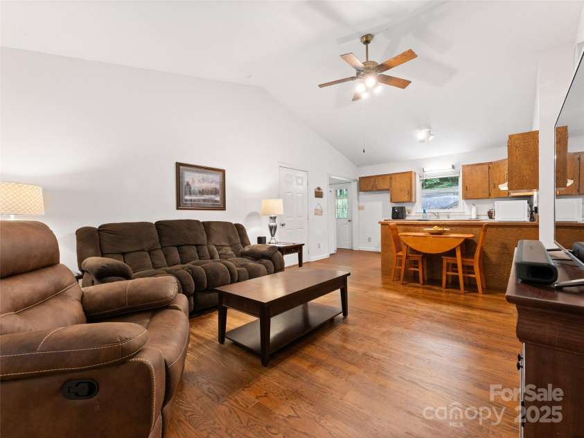 186 Sloshy Branch Trail, Black Mountain, NC 28711.  MLS# CAR4275666, YatesRealty ID 74. 