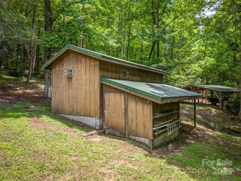 186 Sloshy Branch Trail, Black Mountain, NC 28711.  MLS# CAR4275666, YatesRealty ID 74. 