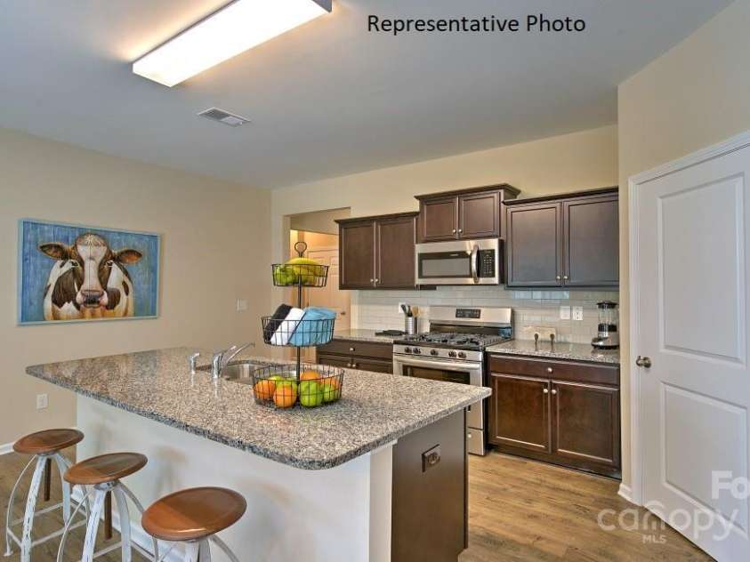 127 Falling Up Lane, Salisbury, NC 28147.  MLS# CAR4238714, YatesRealty ID 7400. 