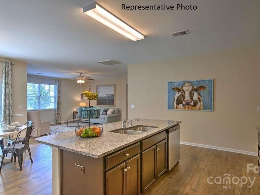 127 Falling Up Lane, Salisbury, NC 28147.  MLS# CAR4238714, YatesRealty ID 7400. 