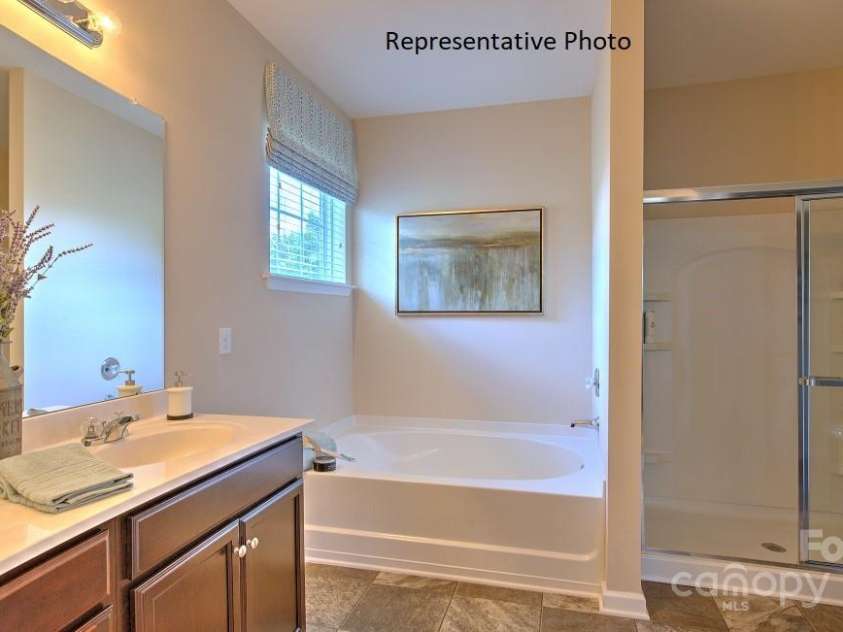127 Falling Up Lane, Salisbury, NC 28147.  MLS# CAR4238714, YatesRealty ID 7400. 