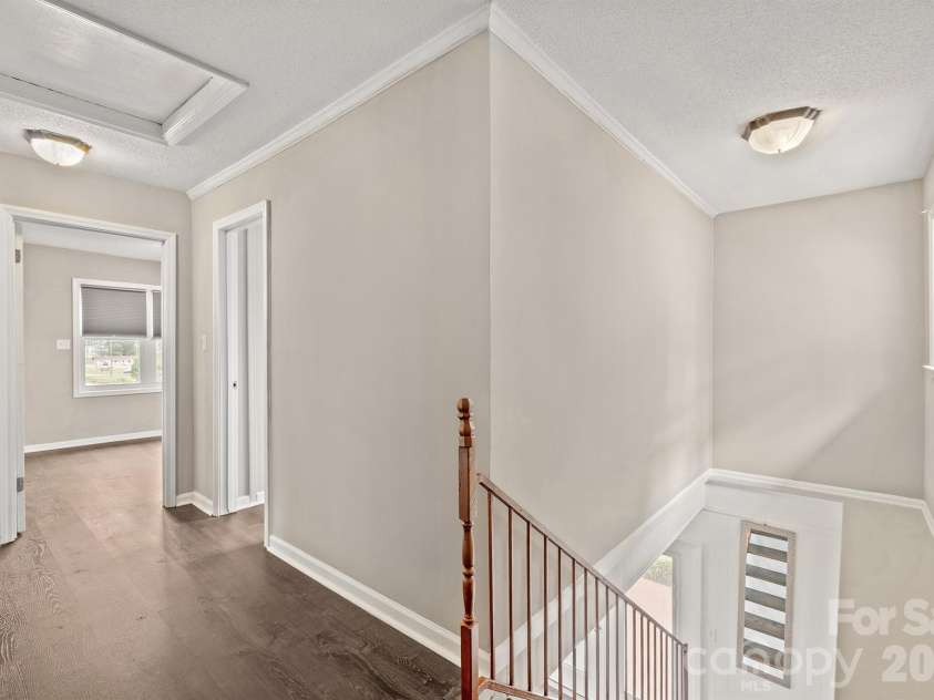801 Grove Street, Lincolnton, NC 28092.  MLS# CAR4306800, YatesRealty ID 7400. 