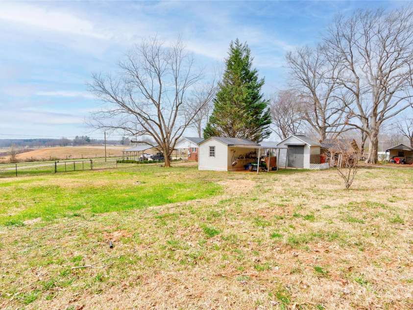 107 Destiny Lane, Shelby, NC 28150.  MLS# CAR4234069, YatesRealty ID 7401. Backyard