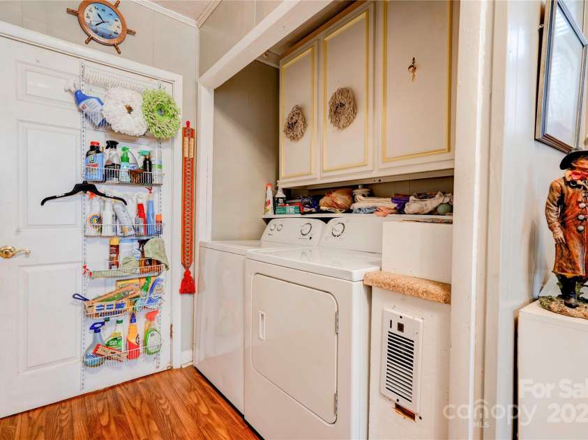 107 Destiny Lane, Shelby, NC 28150.  MLS# CAR4234069, YatesRealty ID 7401. Bedroom / Laundry