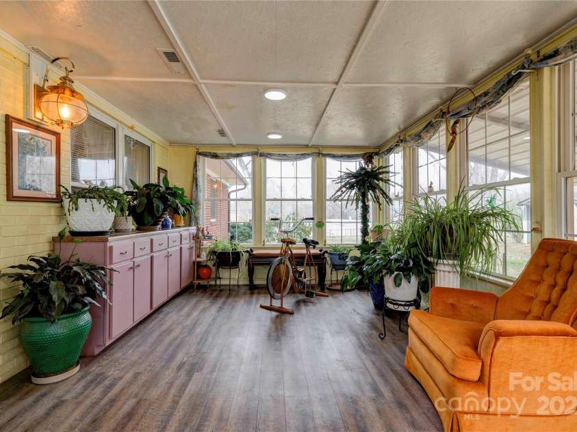 107 Destiny Lane, Shelby, NC 28150.  MLS# CAR4234069, YatesRealty ID 7401. Sunroom