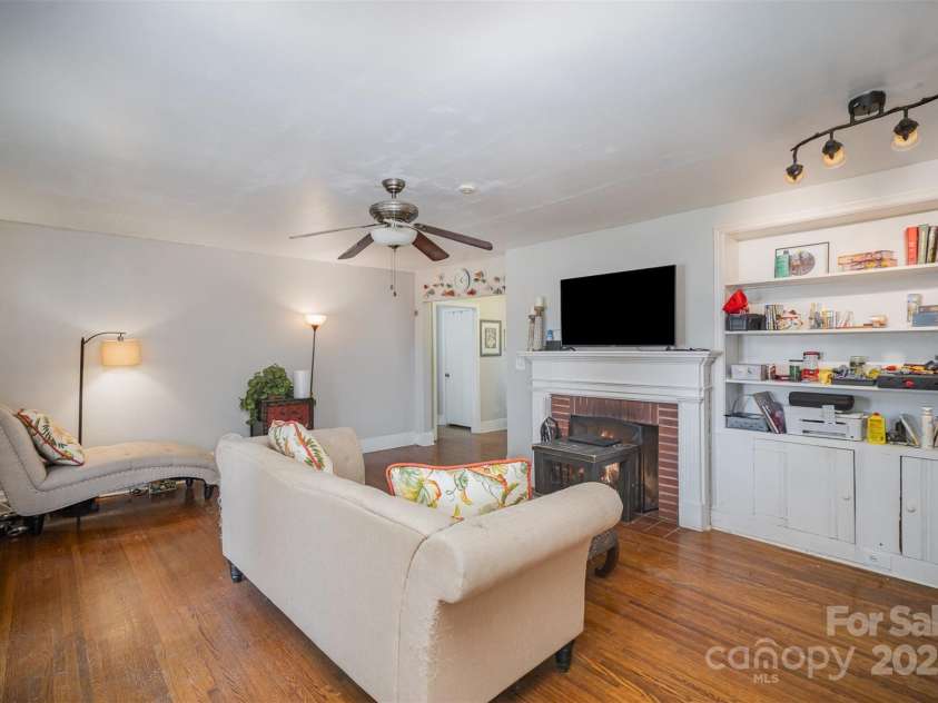 116 Westover Drive, Monroe, NC 28112.  MLS# CAR4235309, YatesRealty ID 7401. 