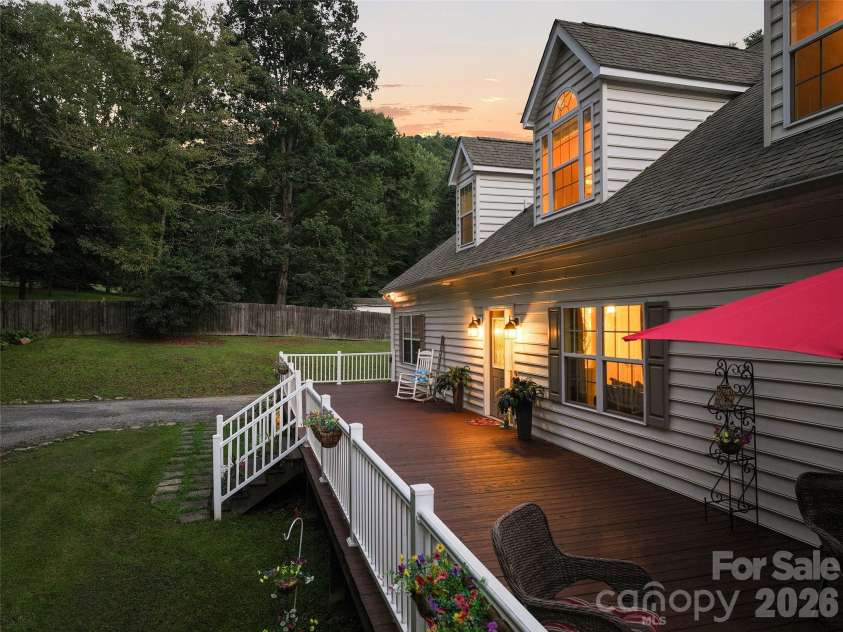 165 Sequoyah Drive, Waynesville, NC 28785.  MLS# CAR4396850, YatesRealty ID 7402. 