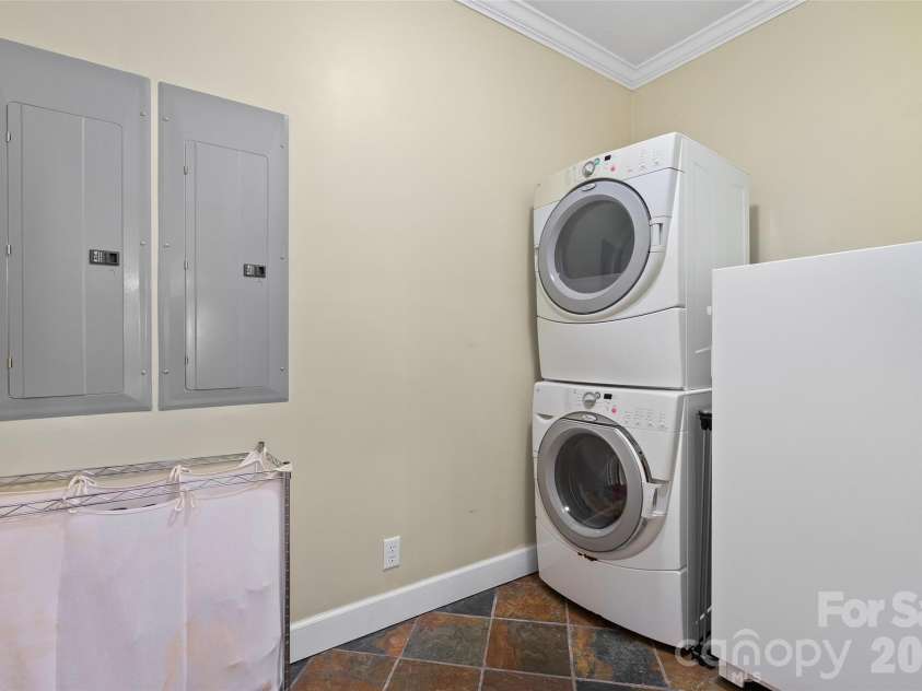 165 Sequoyah Drive, Waynesville, NC 28785.  MLS# CAR4396850, YatesRealty ID 7402. Laundry room - W/D do not convey