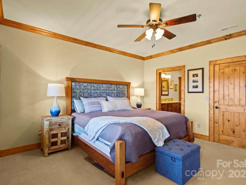 520 Penny Lane, Banner Elk, NC 28604.  MLS# CAR4244171, YatesRealty ID 7402. 