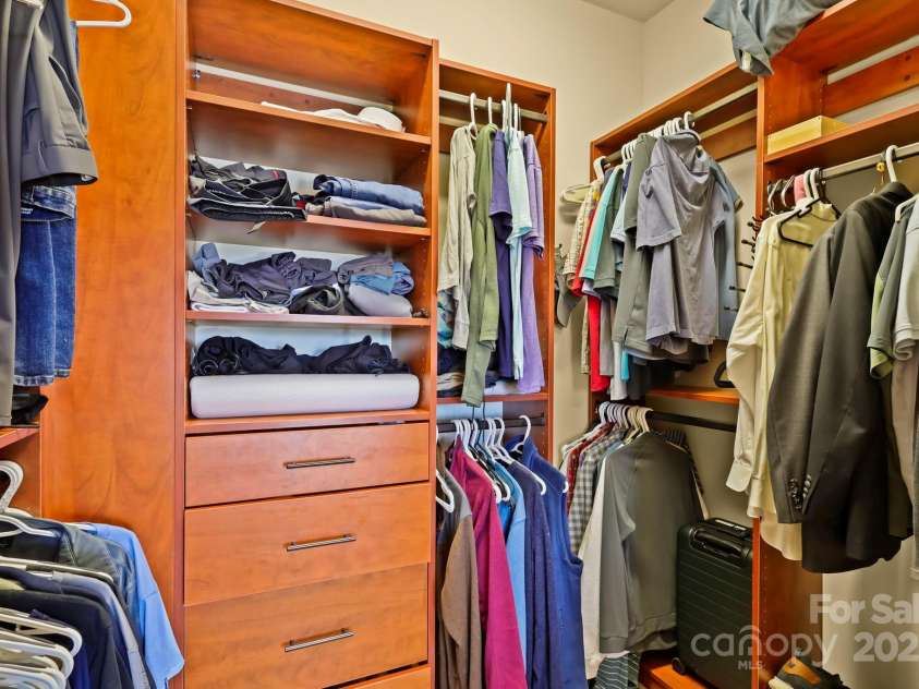 520 Penny Lane, Banner Elk, NC 28604.  MLS# CAR4244171, YatesRealty ID 7402. Custom Cabinets in Walk-In Closet