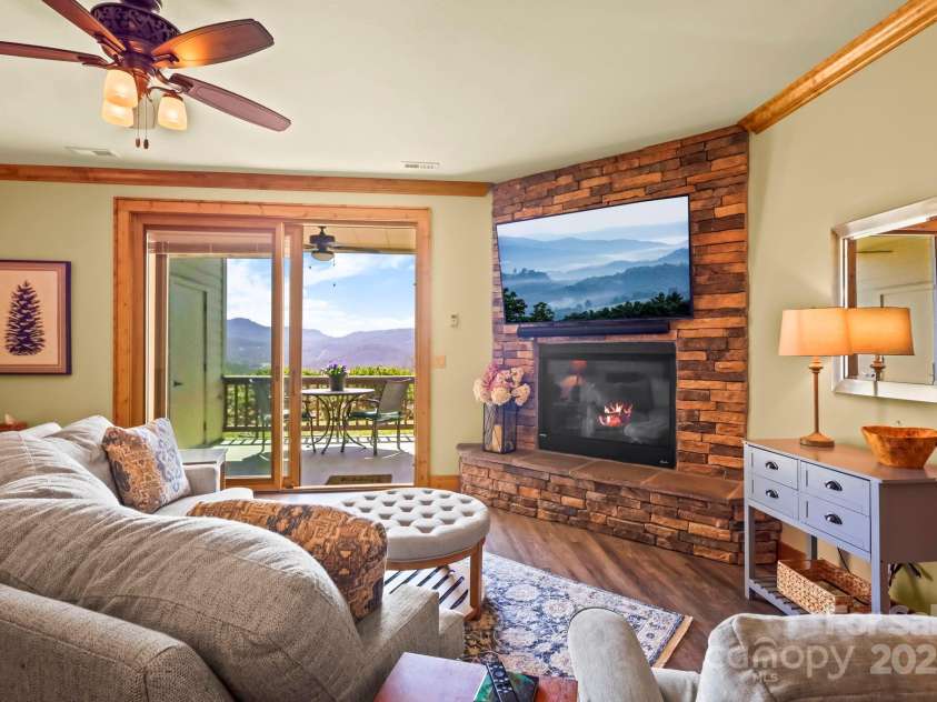 520 Penny Lane, Banner Elk, NC 28604.  MLS# CAR4244171, YatesRealty ID 7402. Living Area