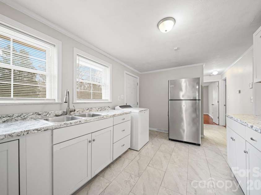 213 Crowell Avenue, Albemarle, NC 28001.  MLS# CAR4334254, YatesRealty ID 7404. 