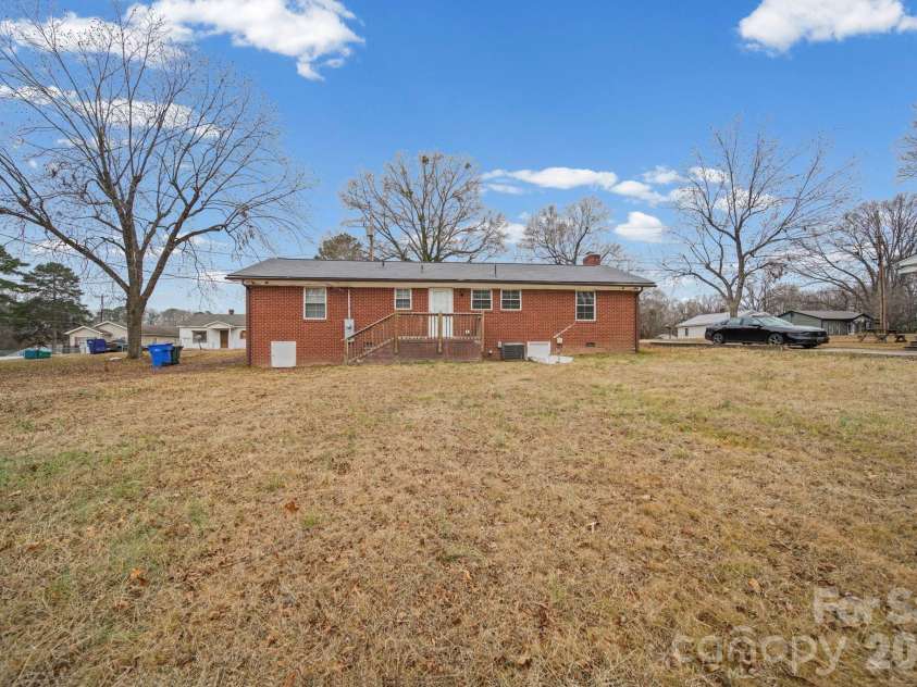 213 Crowell Avenue, Albemarle, NC 28001.  MLS# CAR4334254, YatesRealty ID 7404. 