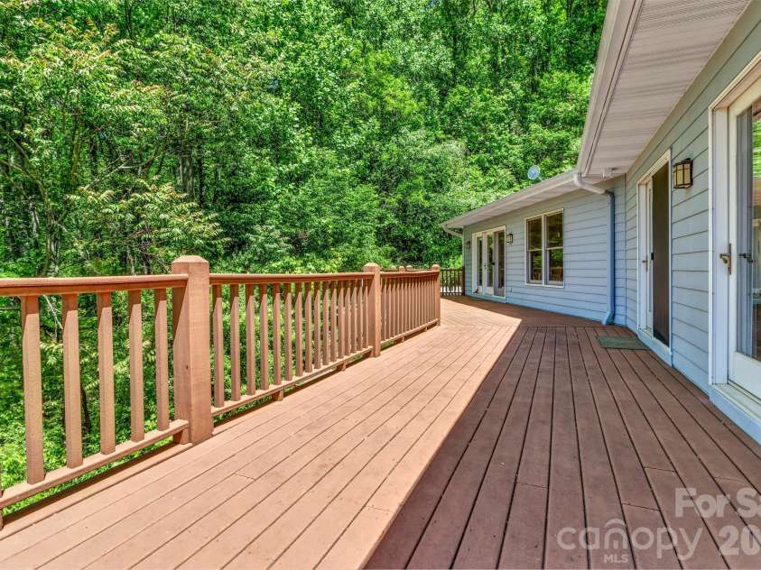 125 Winding Ridge Road, Fairview, NC 28730.  MLS# CAR4305059, YatesRealty ID 7405. 