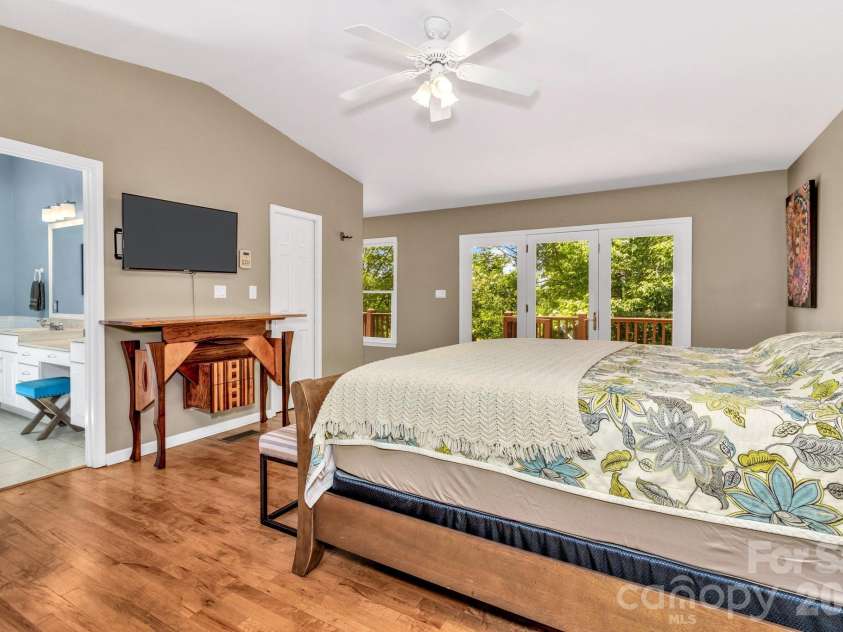125 Winding Ridge Road, Fairview, NC 28730.  MLS# CAR4305059, YatesRealty ID 7405. 