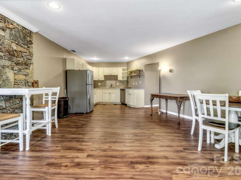 125 Winding Ridge Road, Fairview, NC 28730.  MLS# CAR4305059, YatesRealty ID 7405. 