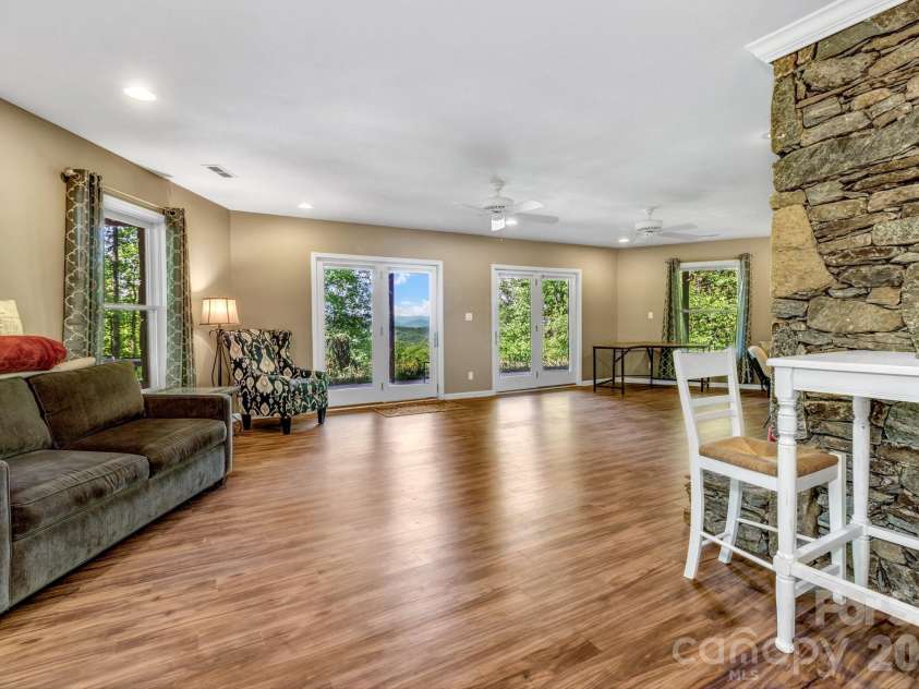 125 Winding Ridge Road, Fairview, NC 28730.  MLS# CAR4305059, YatesRealty ID 7405. 