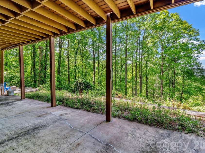 125 Winding Ridge Road, Fairview, NC 28730.  MLS# CAR4305059, YatesRealty ID 7405. 