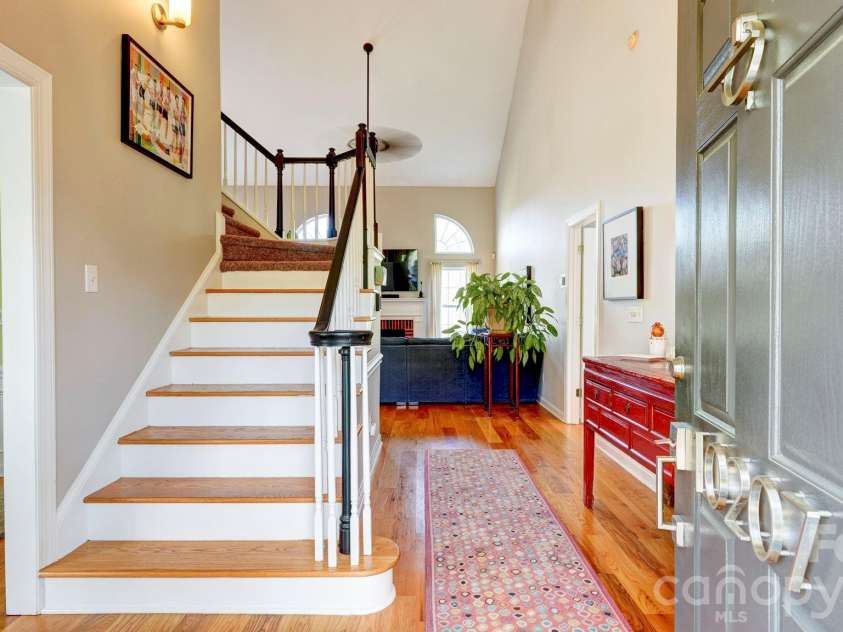 10207 Rougemont Lane, Charlotte, NC 28277.  MLS# CAR4360943, YatesRealty ID 7406. 