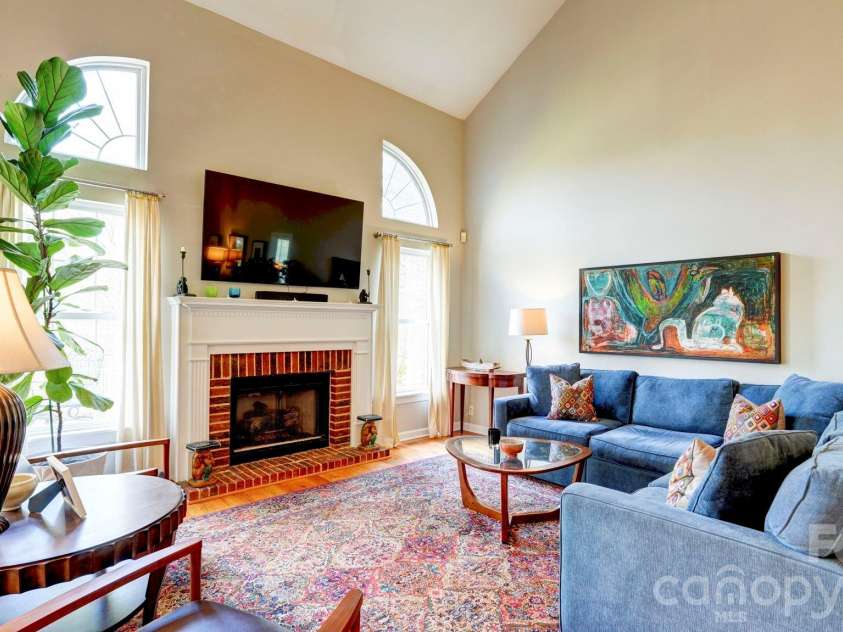 10207 Rougemont Lane, Charlotte, NC 28277.  MLS# CAR4360943, YatesRealty ID 7406. 