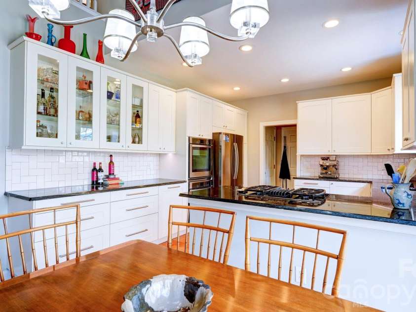10207 Rougemont Lane, Charlotte, NC 28277.  MLS# CAR4360943, YatesRealty ID 7406. 