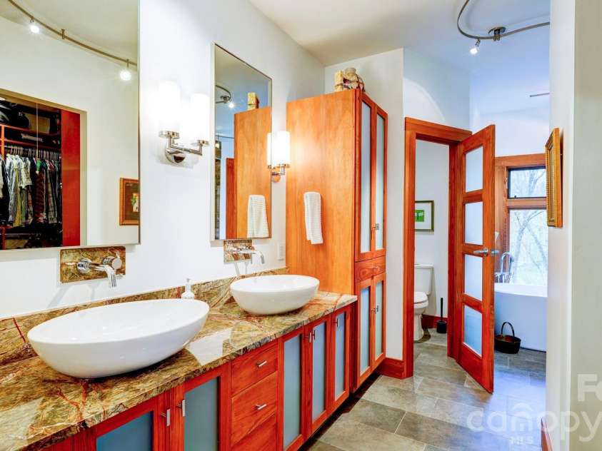 10207 Rougemont Lane, Charlotte, NC 28277.  MLS# CAR4360943, YatesRealty ID 7406. 