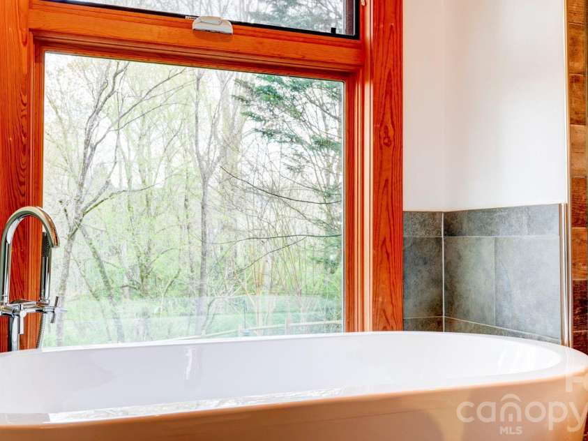 10207 Rougemont Lane, Charlotte, NC 28277.  MLS# CAR4360943, YatesRealty ID 7406. 