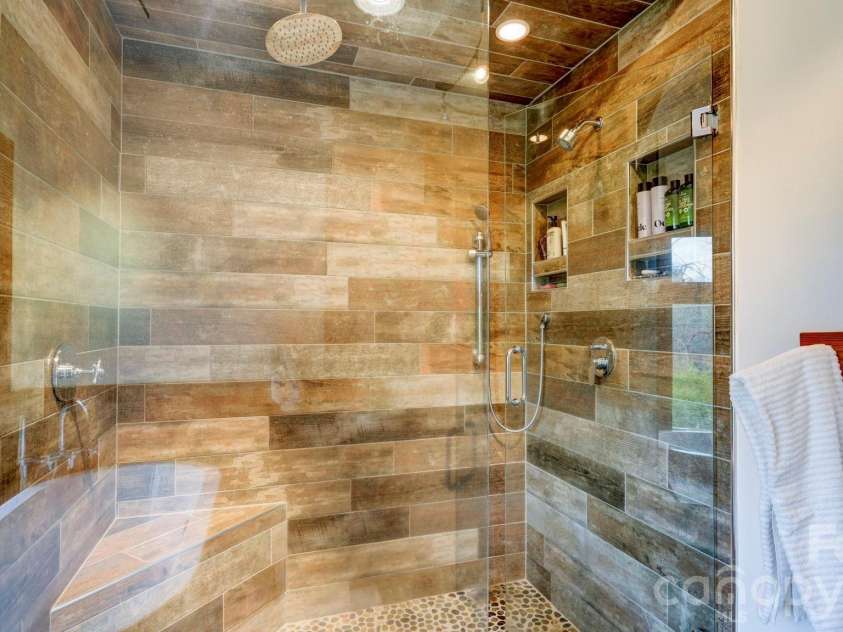 10207 Rougemont Lane, Charlotte, NC 28277.  MLS# CAR4360943, YatesRealty ID 7406. 