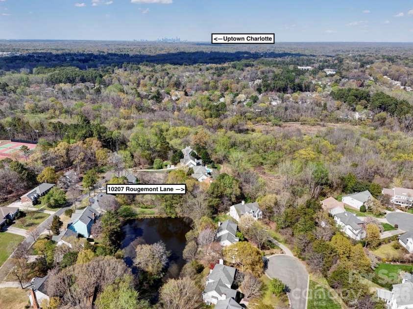 10207 Rougemont Lane, Charlotte, NC 28277.  MLS# CAR4360943, YatesRealty ID 7406. 