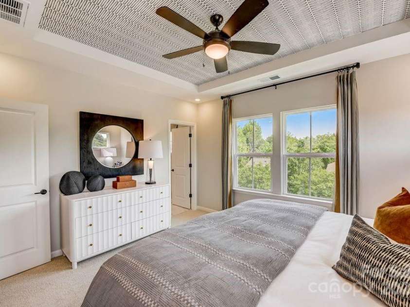 326 Catawba Avenue, Davidson, NC 28036.  MLS# CAR4250158, YatesRealty ID 7407. REPRESENTATIVE PHOTO