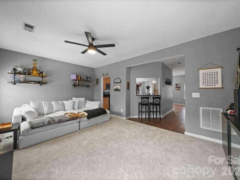 9639 Bailey Road, Cornelius, NC 28301.  MLS# CAR4350293, YatesRealty ID 7407. 
