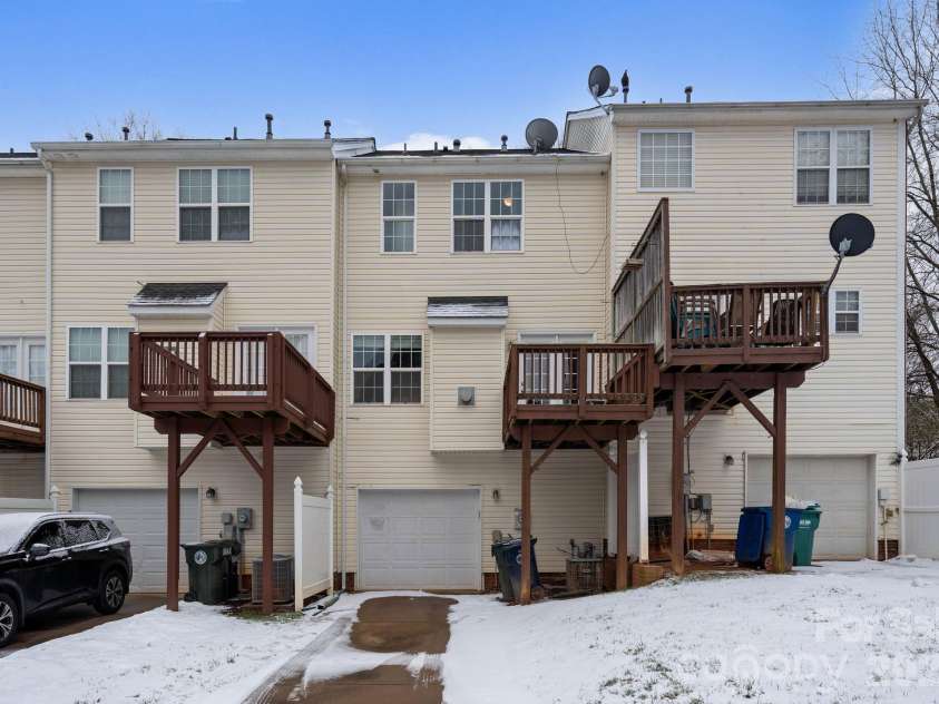9639 Bailey Road, Cornelius, NC 28301.  MLS# CAR4350293, YatesRealty ID 7407. 