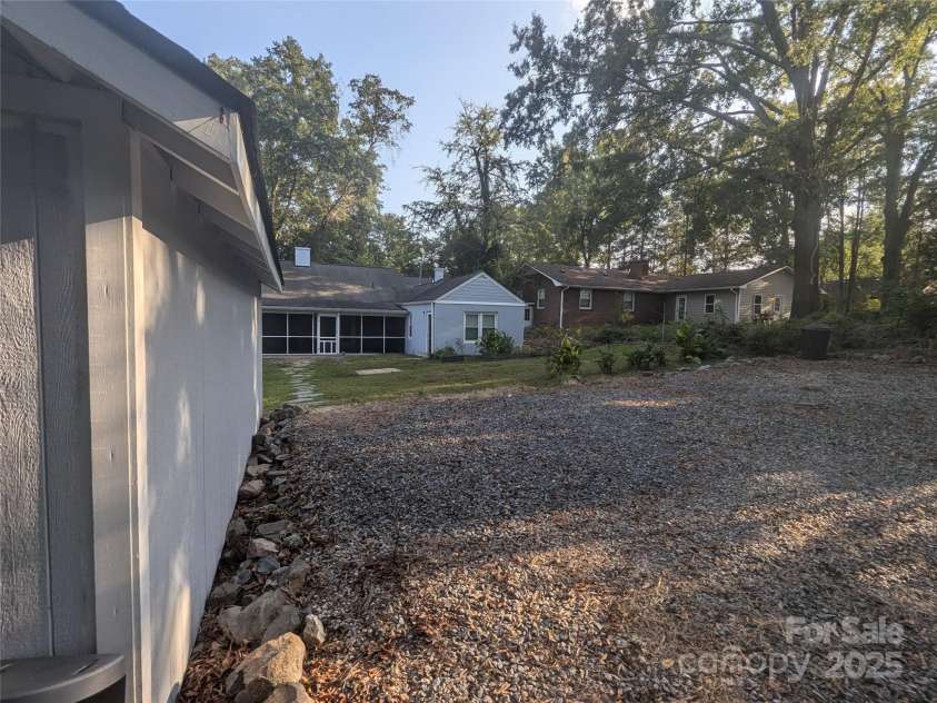 131 Glendale Avenue, Concord, NC 28025.  MLS# CAR4190131, YatesRealty ID 7408. Shed and Parking