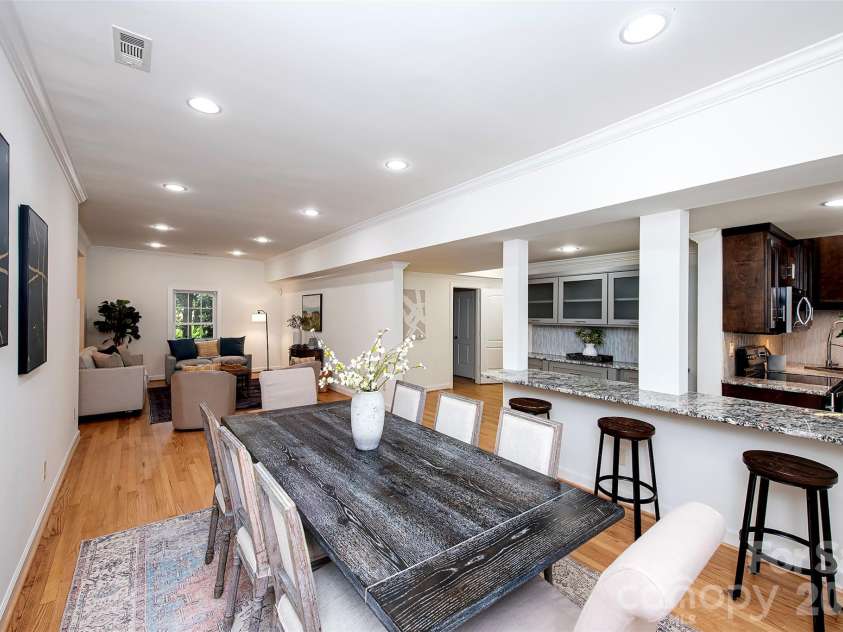 939 Linda Lane, Charlotte, NC 28211.  MLS# CAR4360605, YatesRealty ID 7408. Room for full dining and relaxing