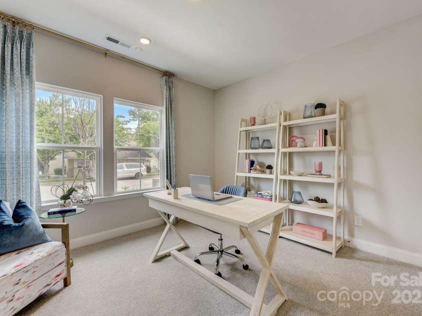 330 Catawba Avenue, Davidson, NC 28036.  MLS# CAR4250155, YatesRealty ID 7410. REPRESENTATIVE PHOTO