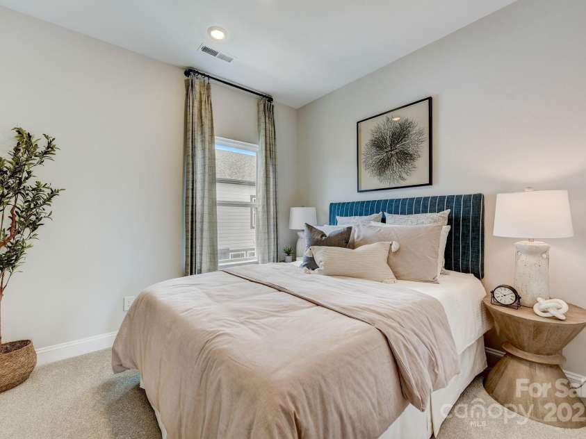 330 Catawba Avenue, Davidson, NC 28036.  MLS# CAR4250155, YatesRealty ID 7410. REPRESENTATIVE PHOTO