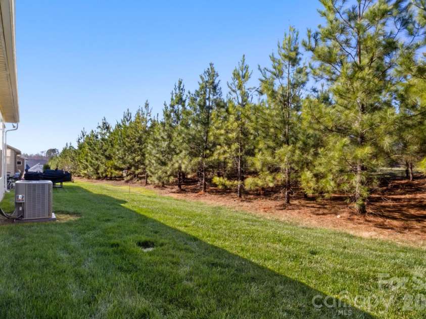 1813 Top Flight Drive, Indian Trail, NC 28079.  MLS# CAR4355513, YatesRealty ID 7411. 