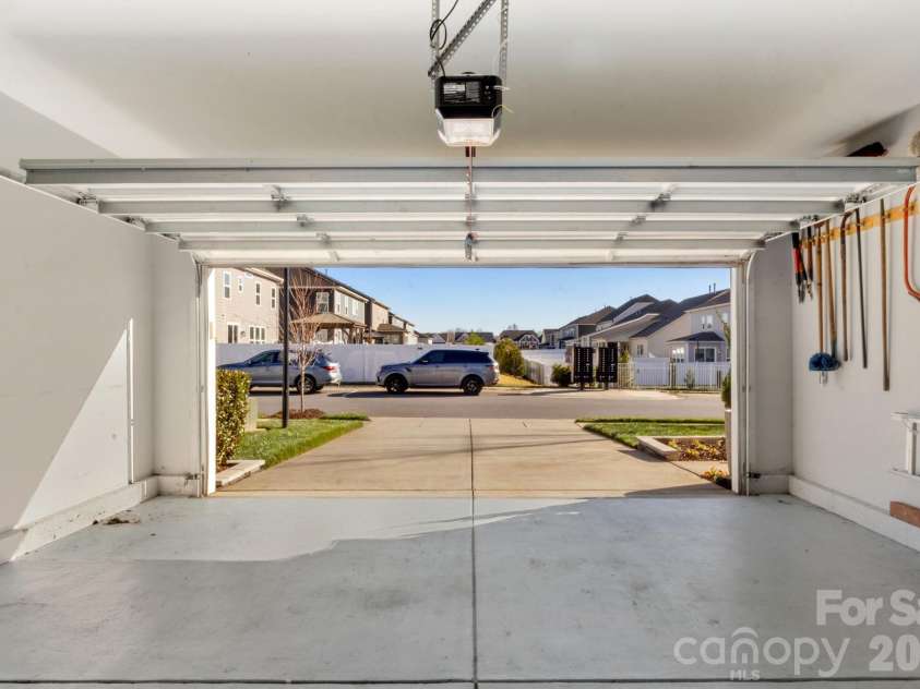 1813 Top Flight Drive, Indian Trail, NC 28079.  MLS# CAR4355513, YatesRealty ID 7411. 