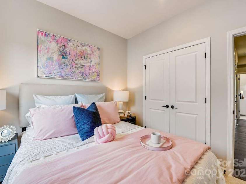 334 Catawba Avenue, Davidson, NC 28036.  MLS# CAR4250144, YatesRealty ID 7411. REPRESENTATIVE PHOTO