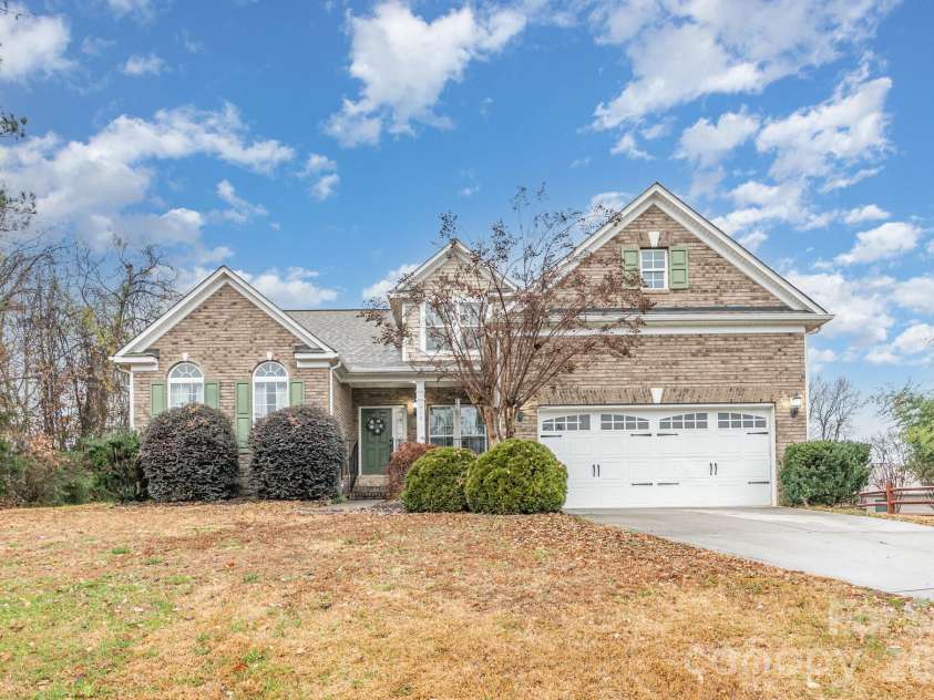 715 Cider Court, Lake Wylie, SC 29710.  MLS# CAR4324831, YatesRealty ID 7413. 