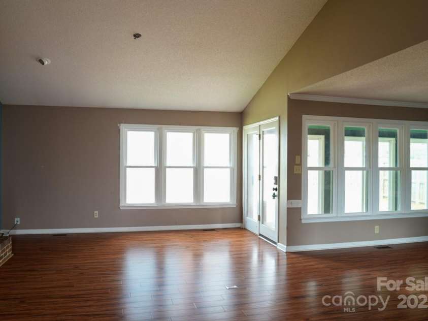 204 Foley Drive, Garner, NC 27529.  MLS# CAR4244950, YatesRealty ID 7415. 